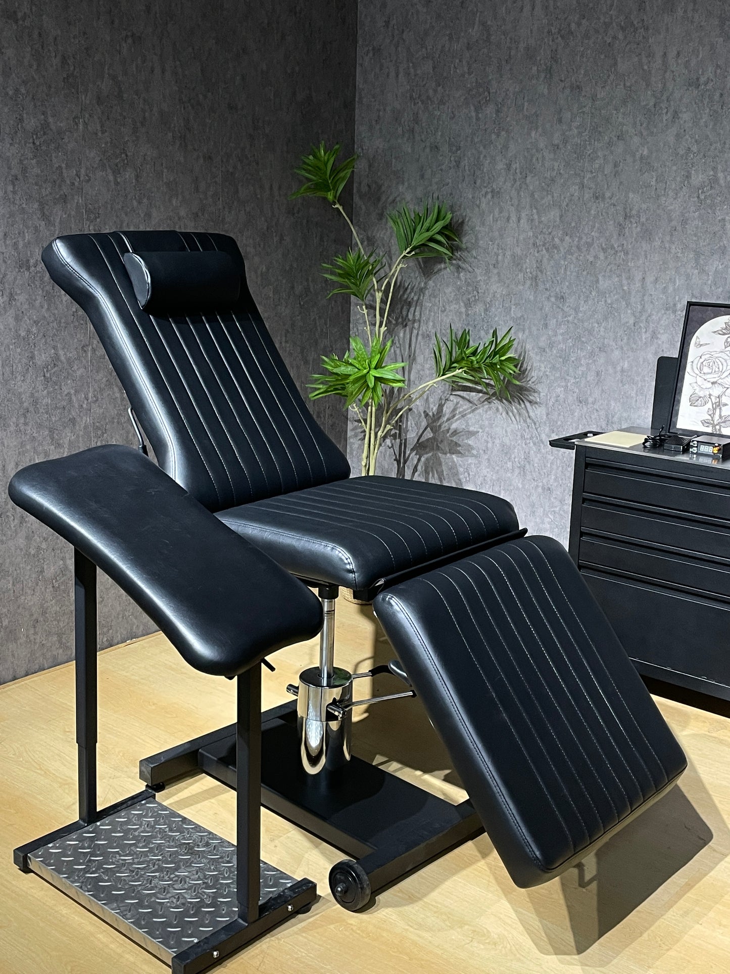 Tattoo Chair Pump